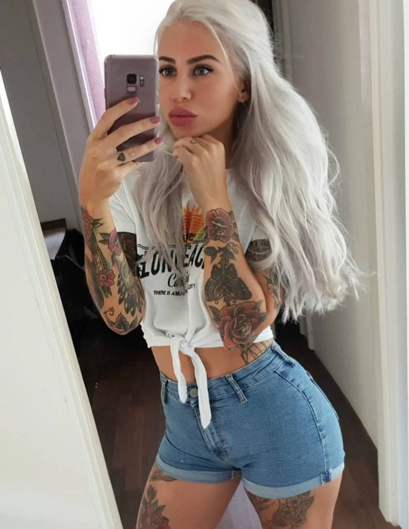 Alternatieve chick zoekt harde porno